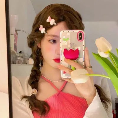 月亮中的亚马逊女人